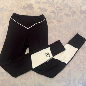 Strut This! cyclebar branded leggings